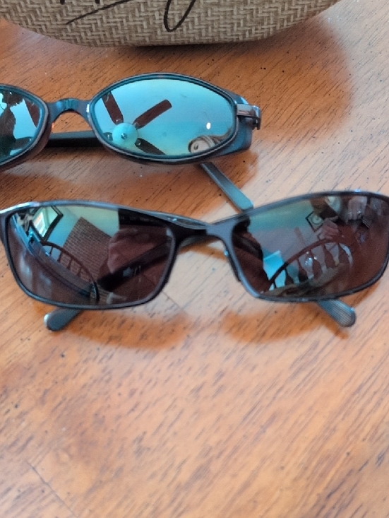 Maui Jim Brown Frames with Amber Polarized Lenses and Branded Case